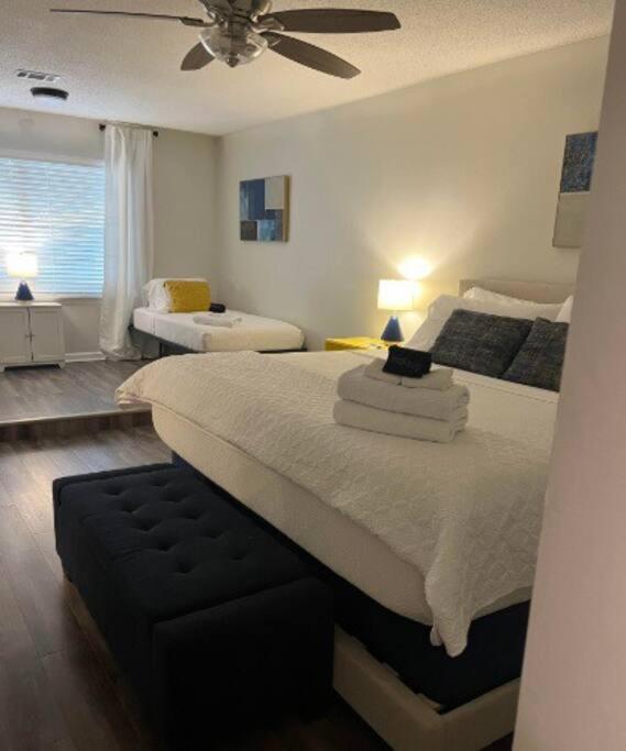 Quiet Relaxing Home - Close To Downtown & Beach 4Br-2Bt 펜사콜라 외부 사진