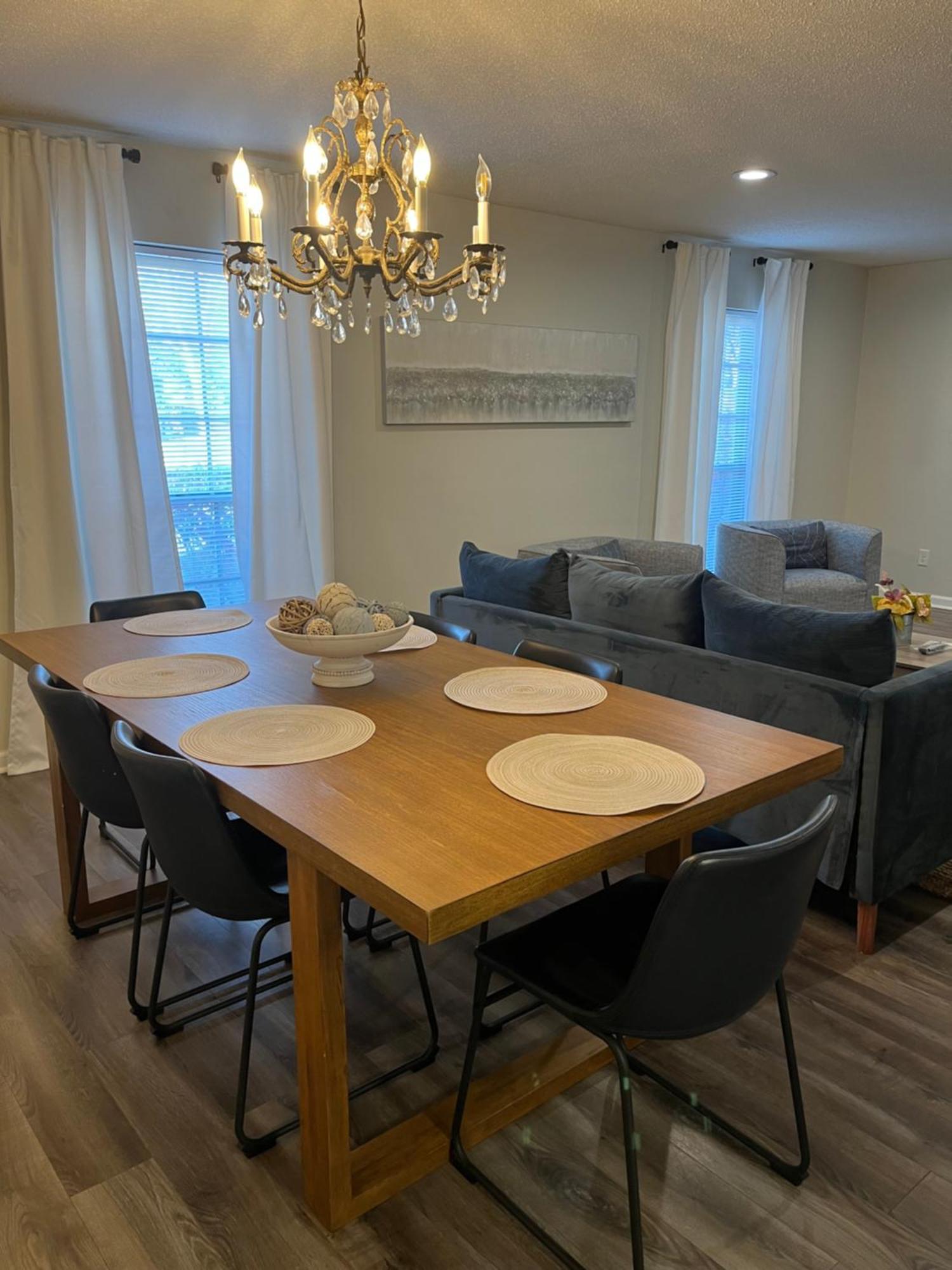 Quiet Relaxing Home - Close To Downtown & Beach 4Br-2Bt 펜사콜라 외부 사진